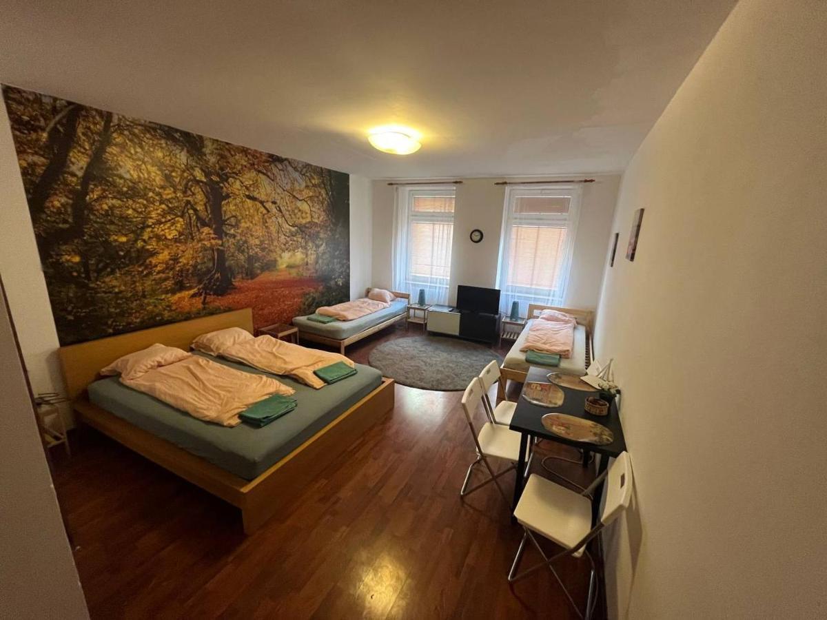 Apartments Spolkova Brno Bagian luar foto